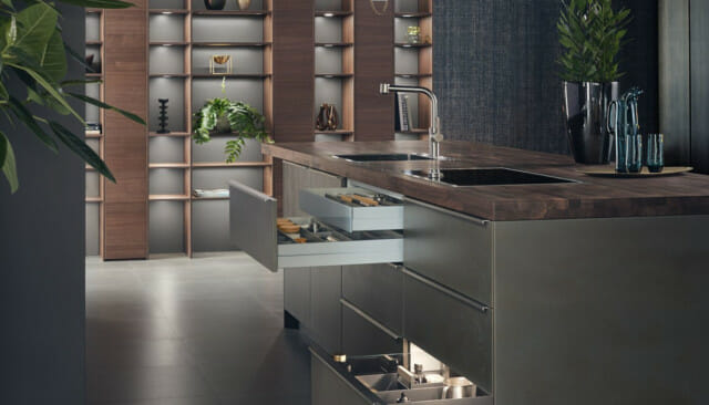 LEICHT Küche, dunkel